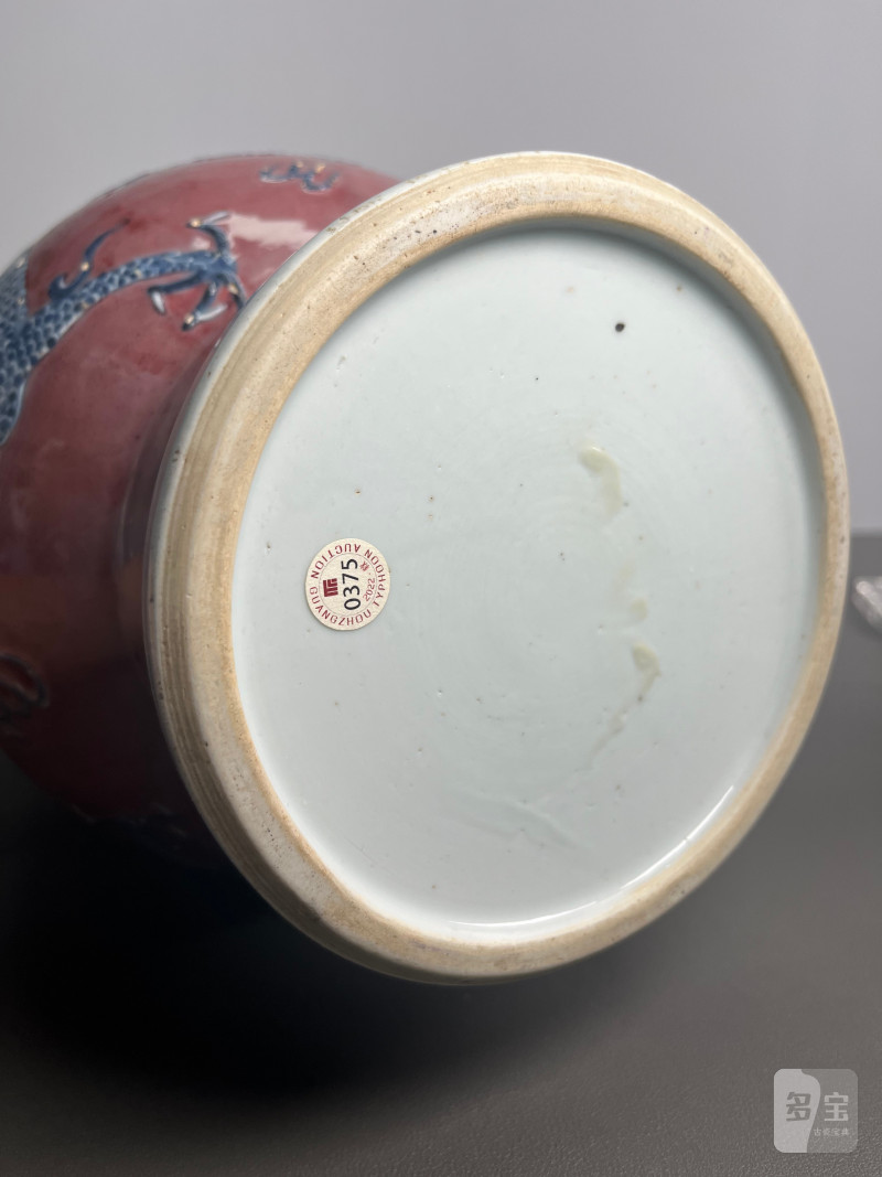 清康熙  青花釉里红堆塑云龙纹琵琶尊 - 图20